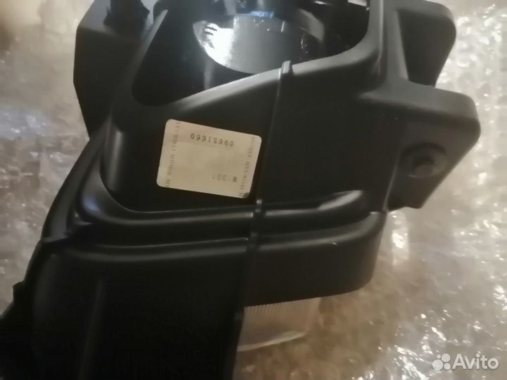 Новая фара противотуманная правая Hyundai I30