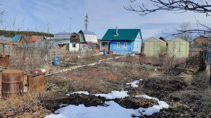 Участок 3,7 сот. (СНТ, ДНП)