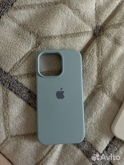 Чехол на iPhone 13 pro