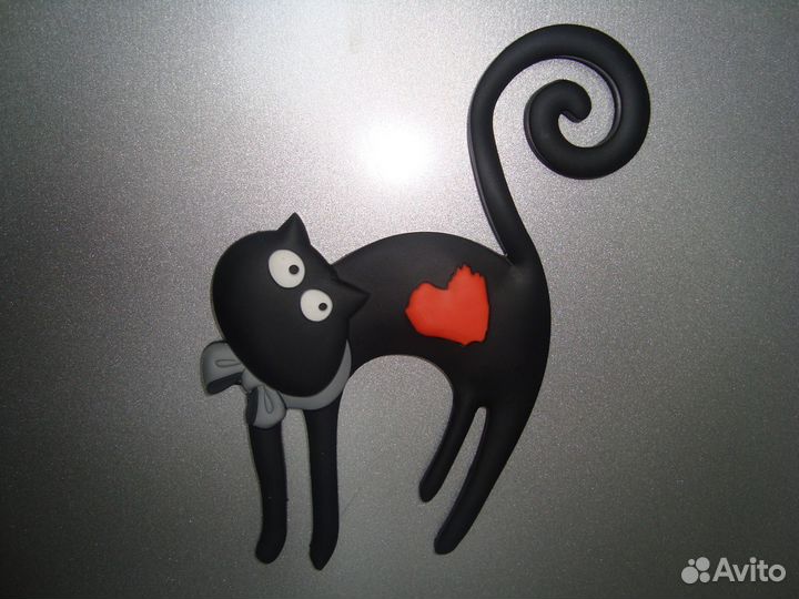 Влюбленный кот