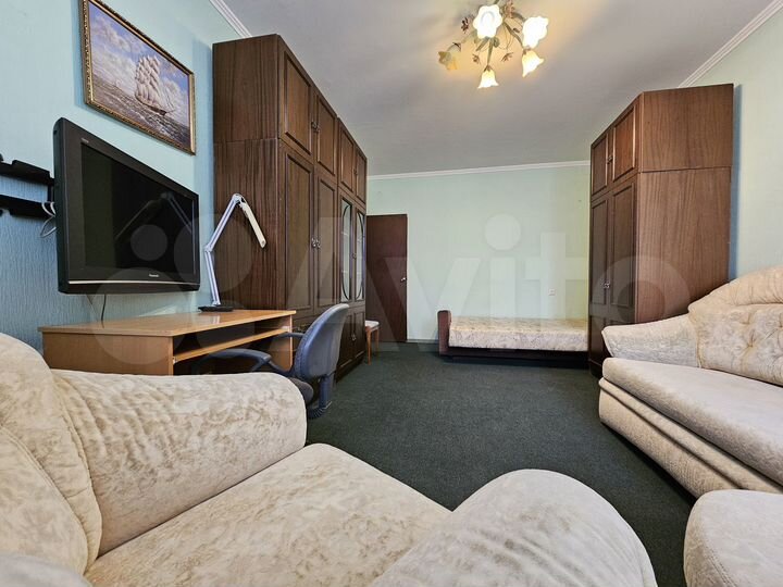 Комната 19 м² в 3-к., 10/17 эт.