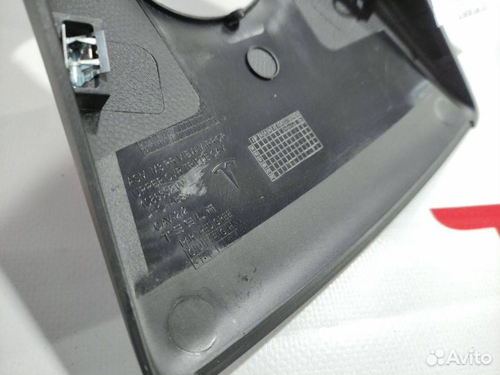 Накладка зеркала внутреннего Tesla Model 3 2019