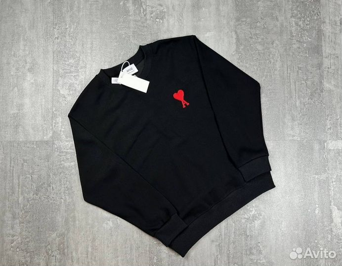 Свитшот осенний Ami Paris