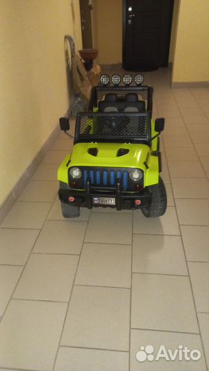 Детская электрическая машинка внедорожник