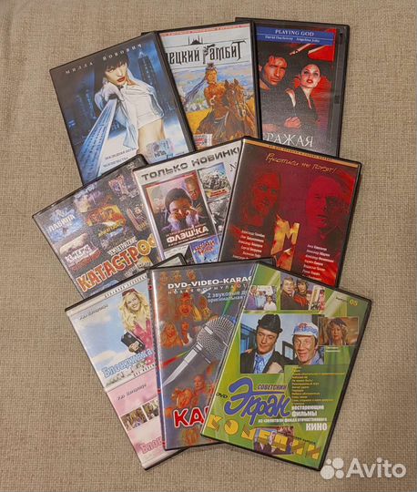 Подставка для дисков с дисками