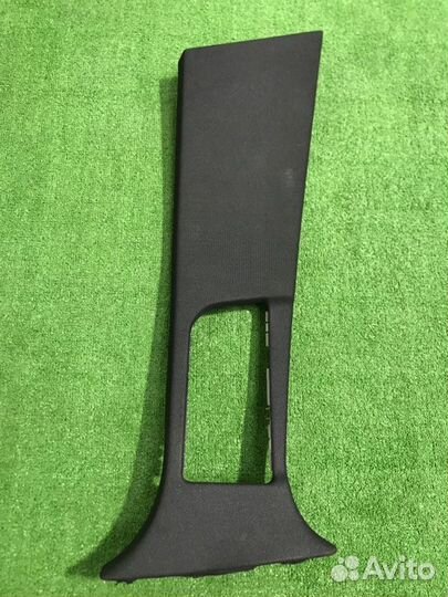 Обшивка стойки правая Mercedes-Benz Glc-Class C253