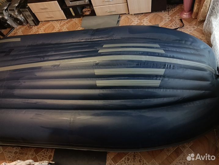 Лодка Флагман 350