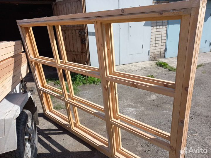 Деревянные оконные рамы для дачи
