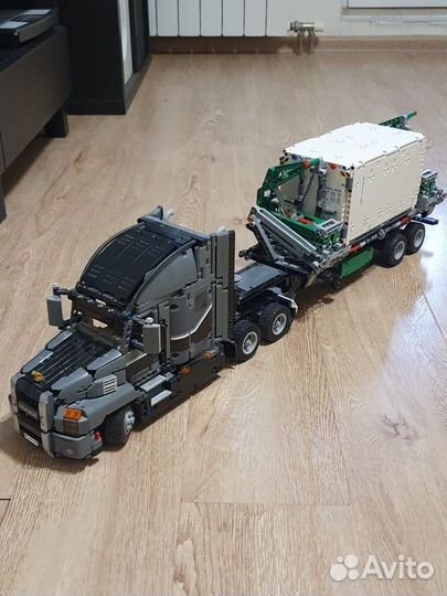 Конструктор Lego Technic Mack Anthem 42078