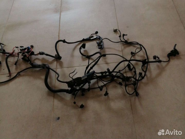 Моторное проводка на bmw X3 E83 M47D20 2008год