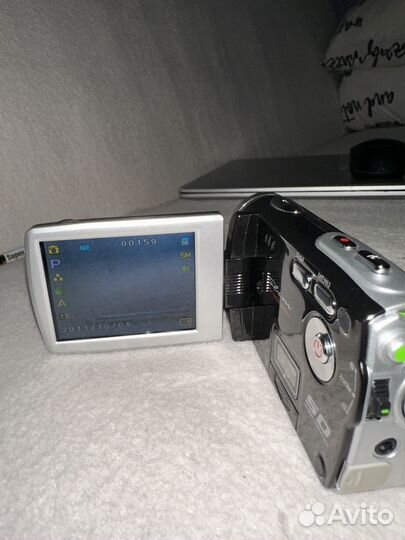 Видеокамера sony HDR CX111E