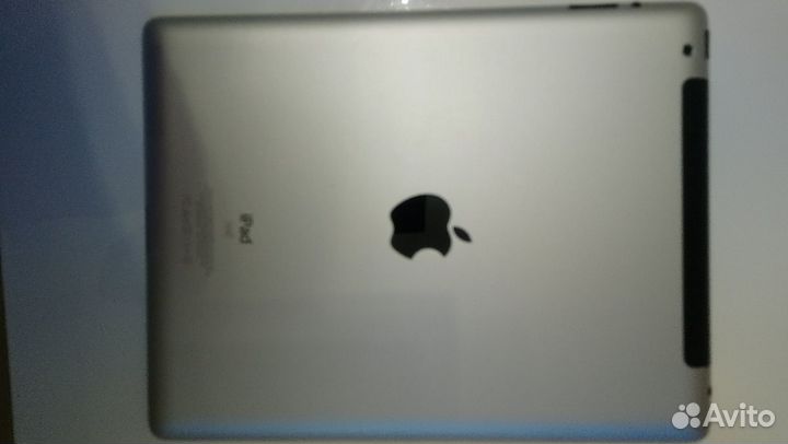 iPad 2 WI-FI, 3G