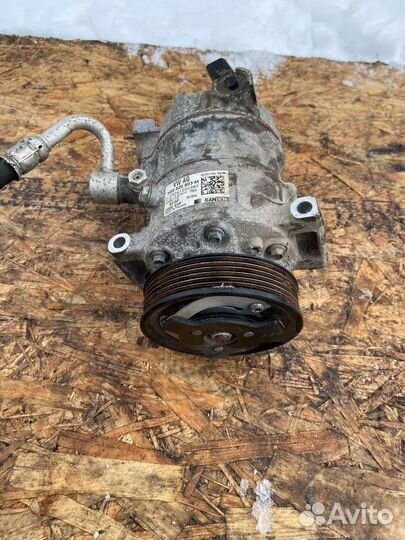 Компрессор кондиционера Skoda Rapid 2020г