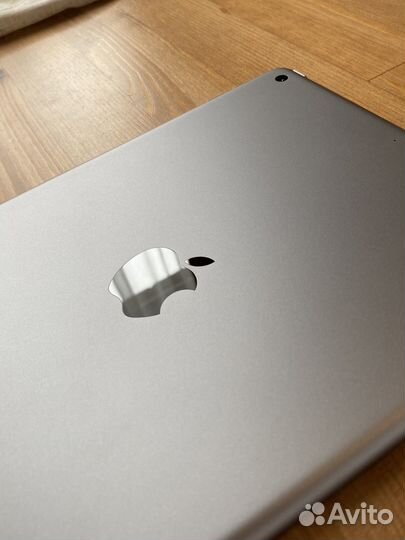 iPad 2018 6 поколение 32 Гб