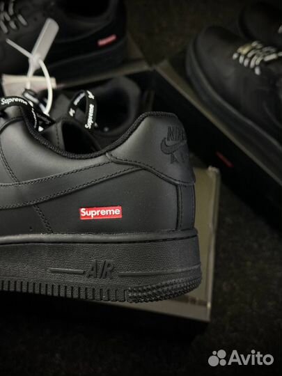 Nike Air force 1 low black supreme