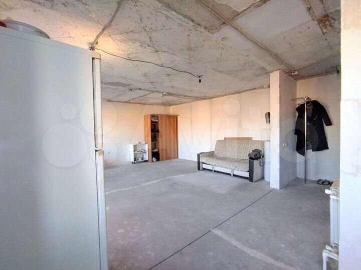 2-к. квартира, 43 м², 5/5 эт.