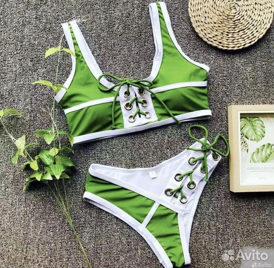 Купальник слитный бразильяно