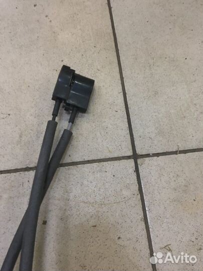 Замок дверной задний левый Hyundai Sonata 6 G4KD