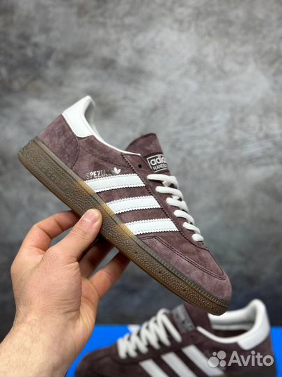 Кроссовки adidas spezial new collection