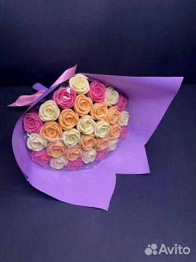 Розы из Белого Шоколада - 29 шт в Букете