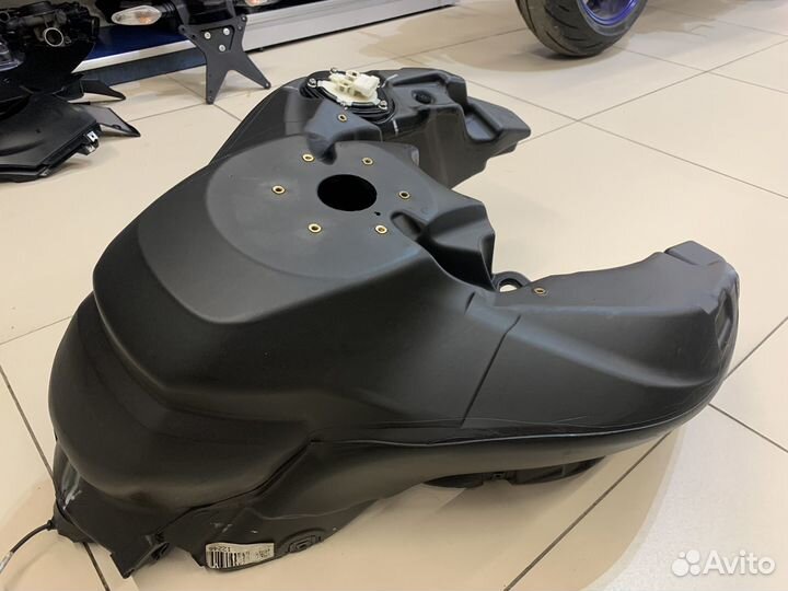 Бензобак Ducati Multistrada 1200 2016