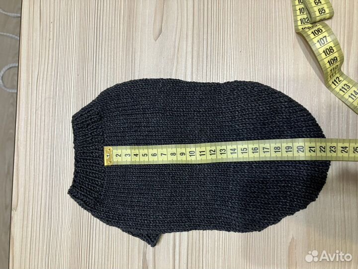 Красивые вязаные свитера для кошек и собак