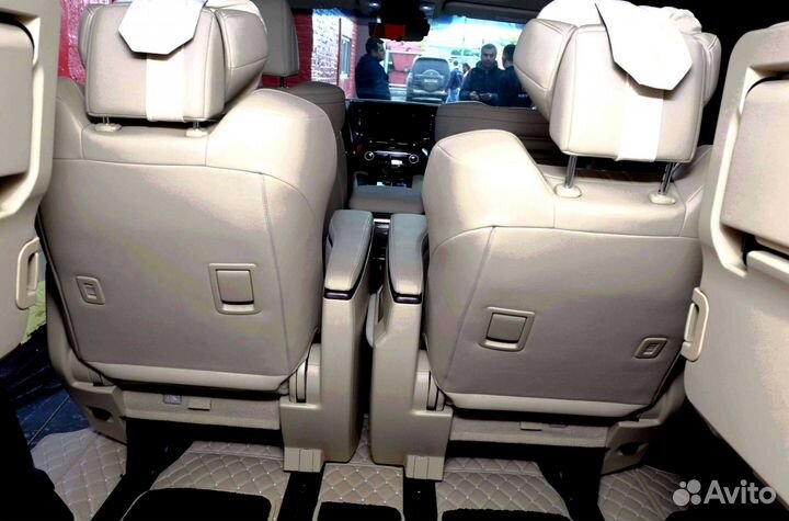 Автоковрики на Toyota Alphard 2021г