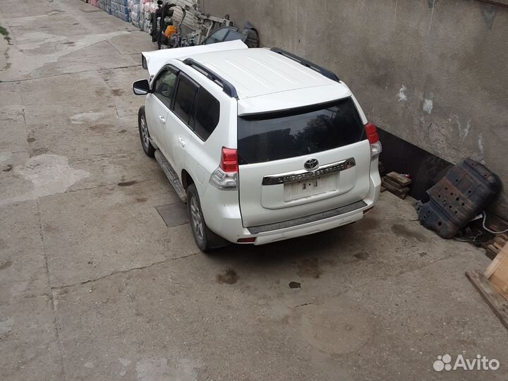 Тойота ленд крузер прадо год 2013