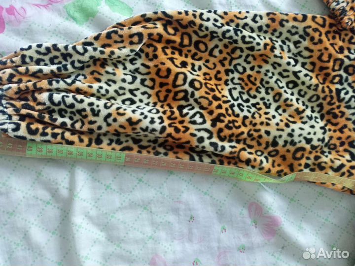 Карнавальный (новогодний) костюм- львёнка