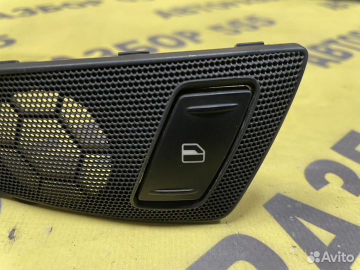 Кнопка стеклоподъемника зл Skoda Octavia A5