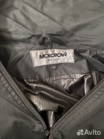 Ветровка molotov