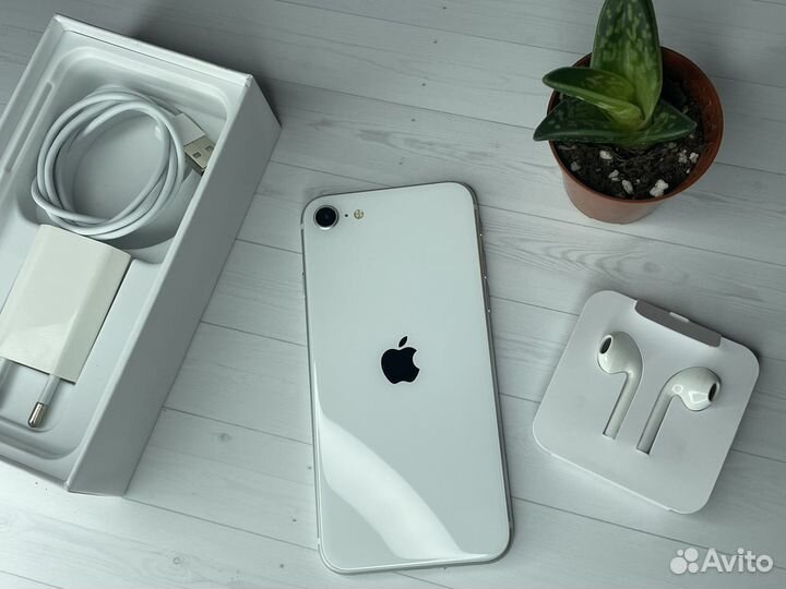 iPhone Se 2020 64gb Акб-100 Идеальный