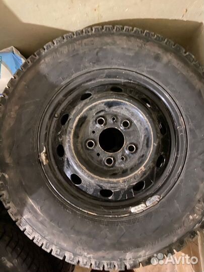 Roadstone Winguard 2.25/75 R16 115Q