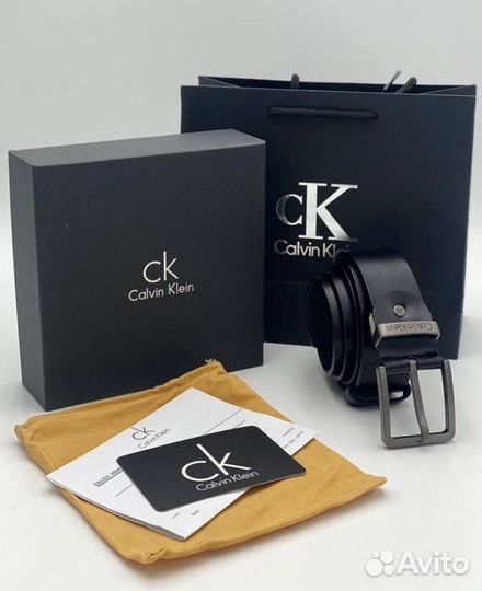 Мужской кожаный ремень черный