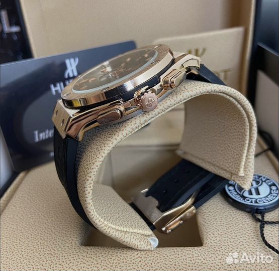 Часы мужские hublot
