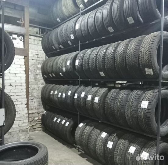 Kumho WinterCraft WP72 225/40 R19 93P