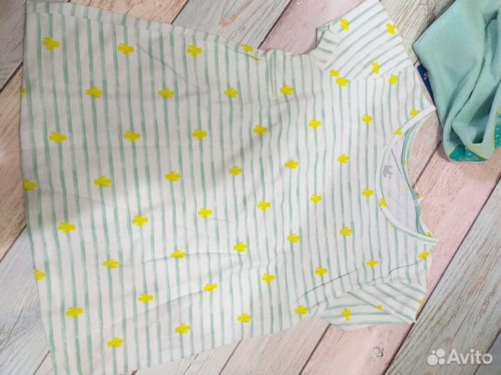 Продам новые майки и футболки для девочек