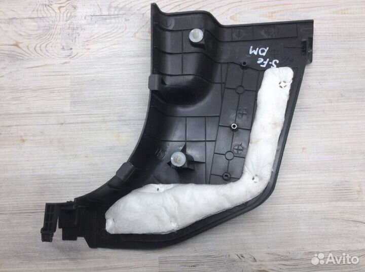 Накладка порога (внутренняя) передняя левая