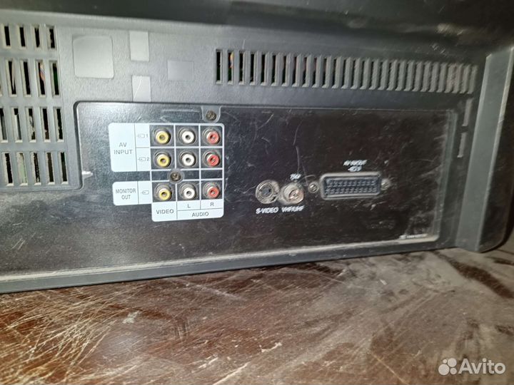 Телевизор samsung