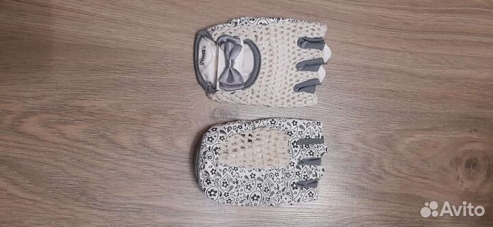 Перчатки для фитнеса женские