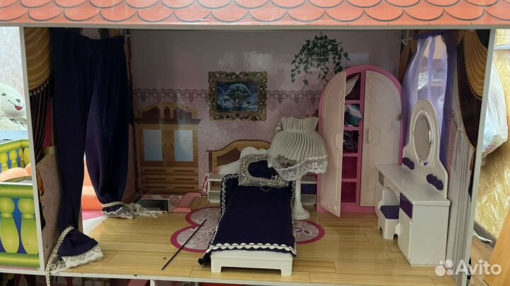 Домик кукольный