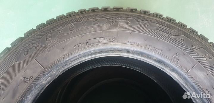 Goodyear Vector 4Seasons 195/65 R15