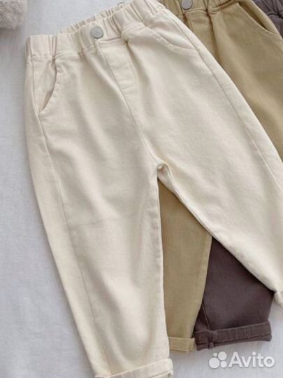 Джинсы белые