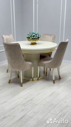 Кухонный стол. Доставка по всей России