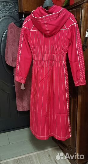 Платье плащевка