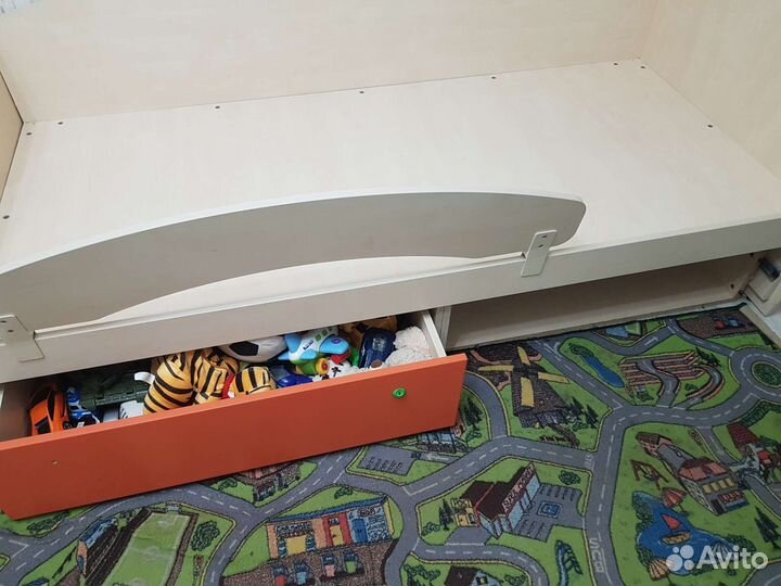 Мебель в детскую комнату