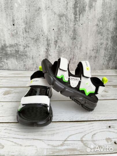 Босоножки сандали на мальчика,р.28