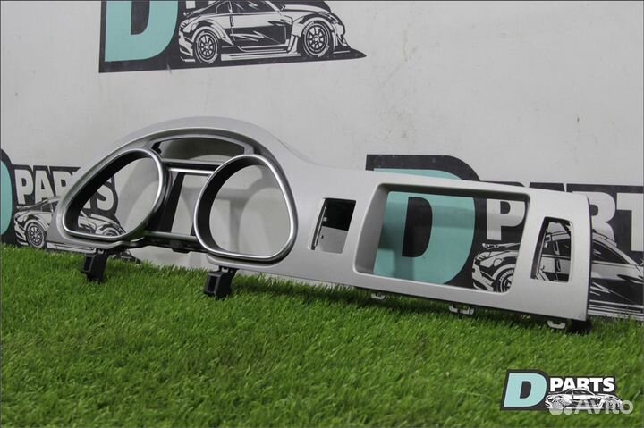 Пластик спидометра Audi Q7 4L BAR 4.2