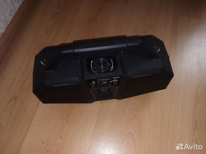 Музыкальная колонка с блютузом