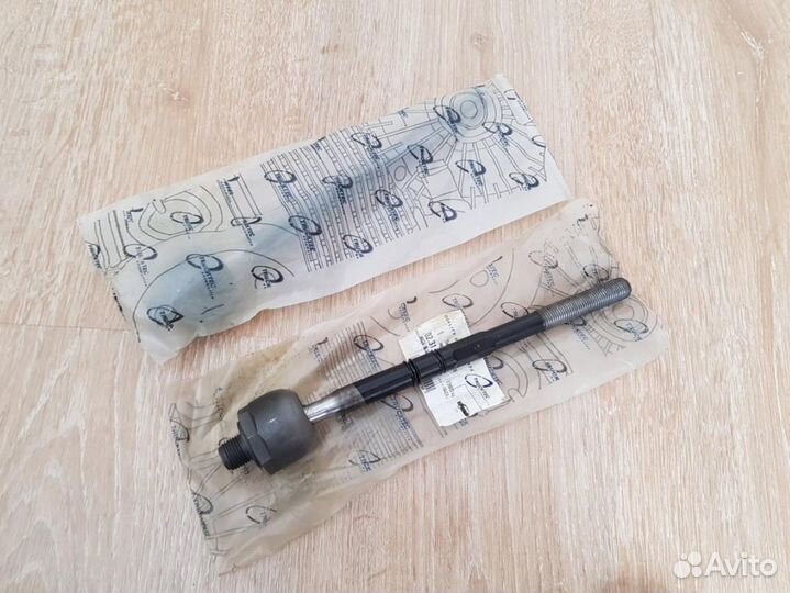 Тяга рулевая Mercedes-benz w210 E-class